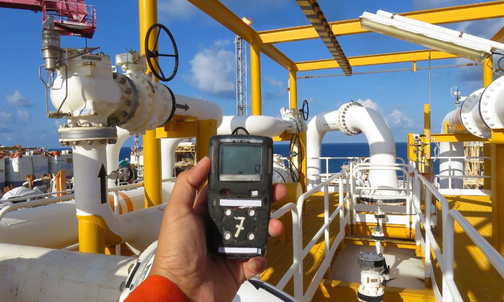 What Is a Hydrogen Sulfide Scavenger in Gas Treatment?